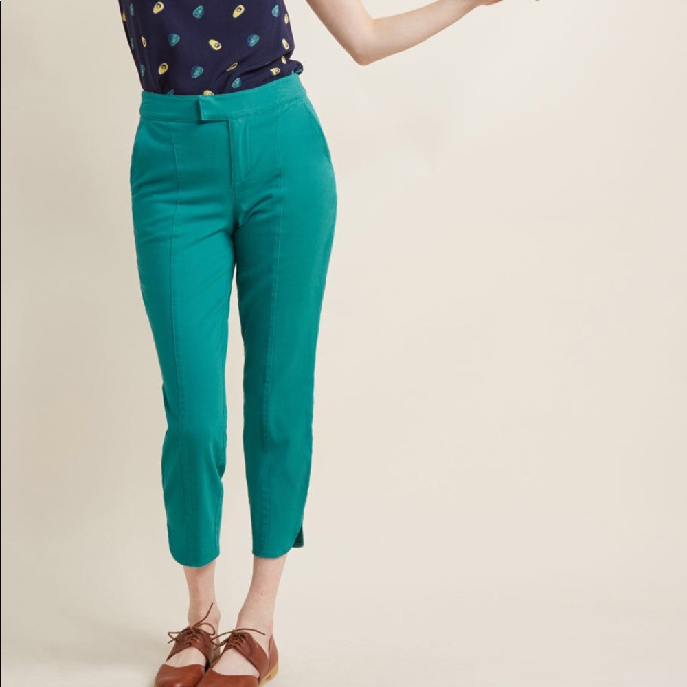 EUC Modcloth Delighted Foresight pants in aqua